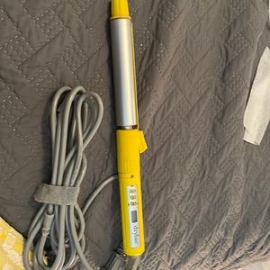 1 inch Drybar 3 day bender